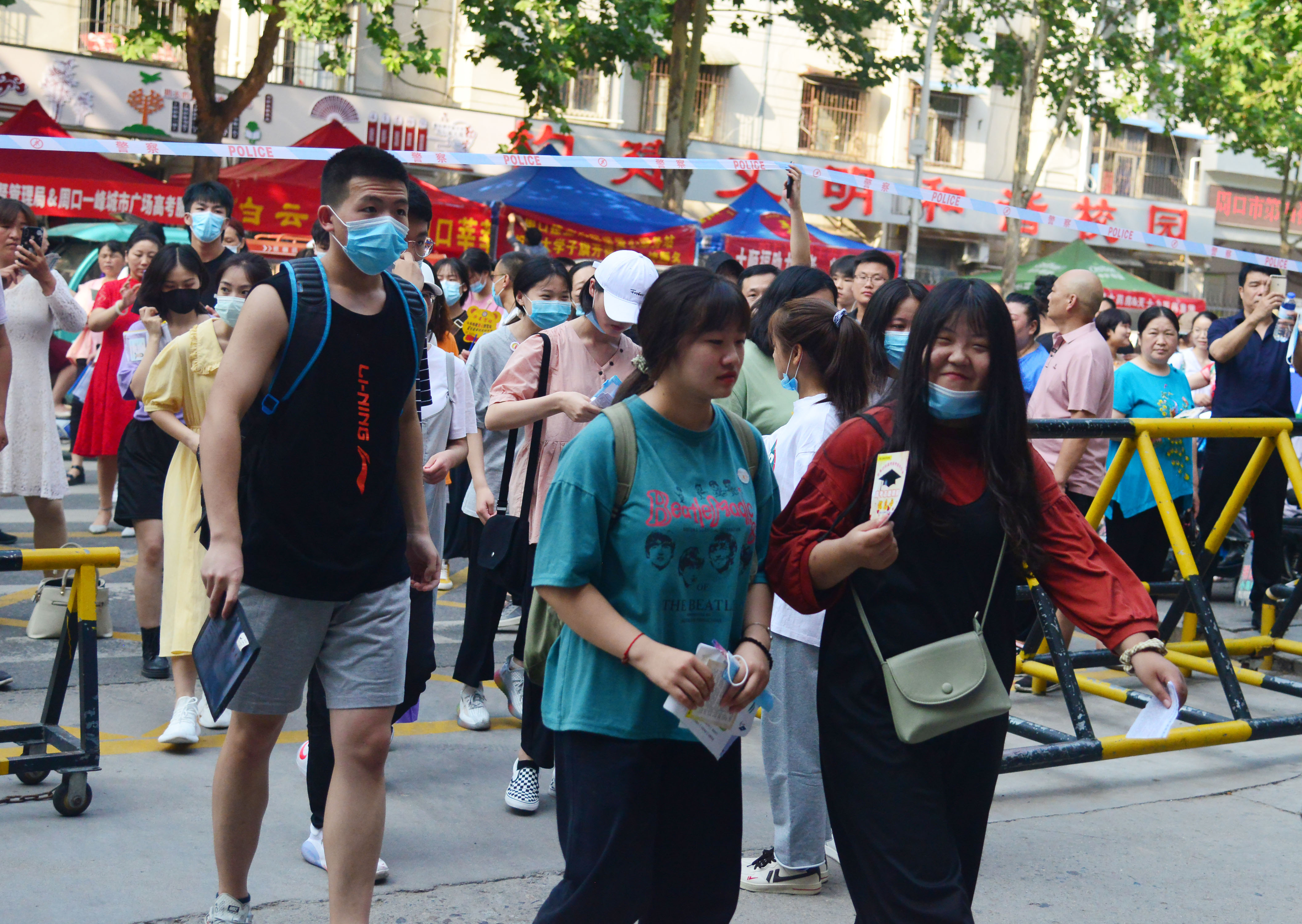 開考！加油，后浪們！